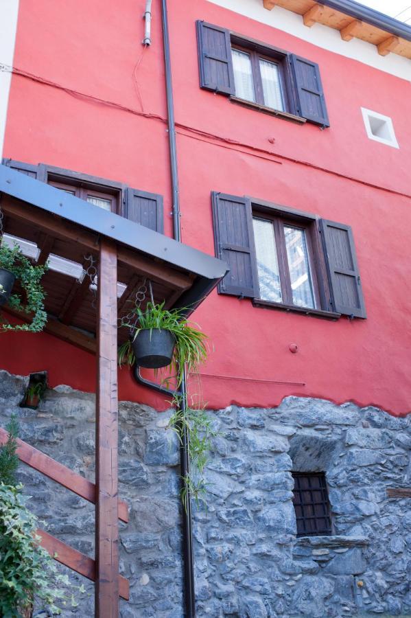 B&B Il Pettirosso Malonno Exterior foto