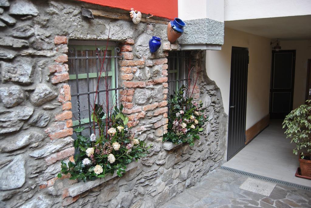 B&B Il Pettirosso Malonno Exterior foto